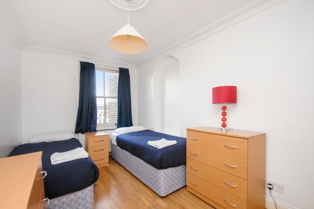 Access Earls Court Apartment London Bagian luar foto